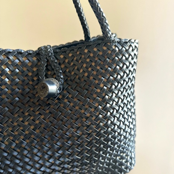 Eric Javits Woven Leather Bag - Picture 3 of 14